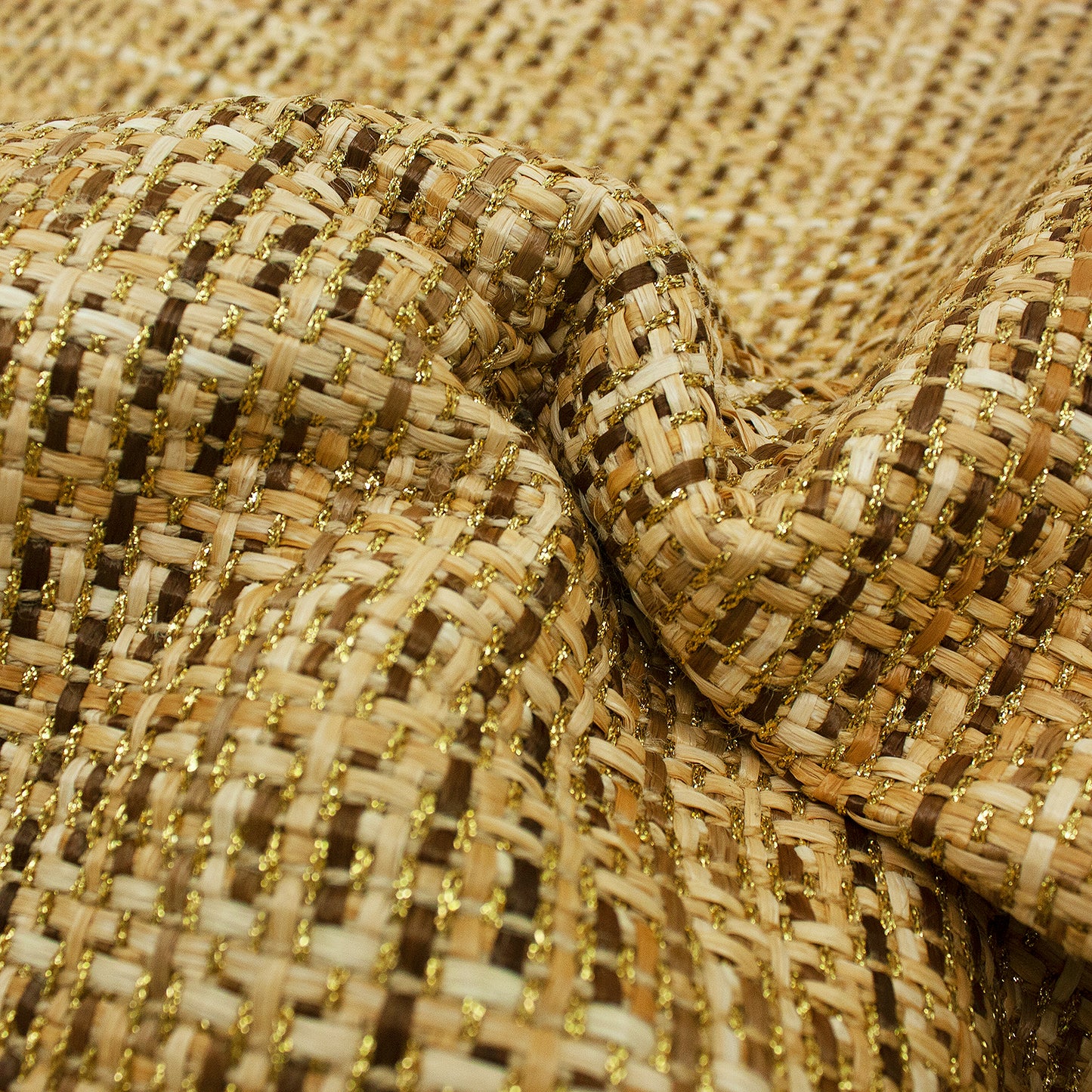 Tejido trenzados rafia tonos marrones