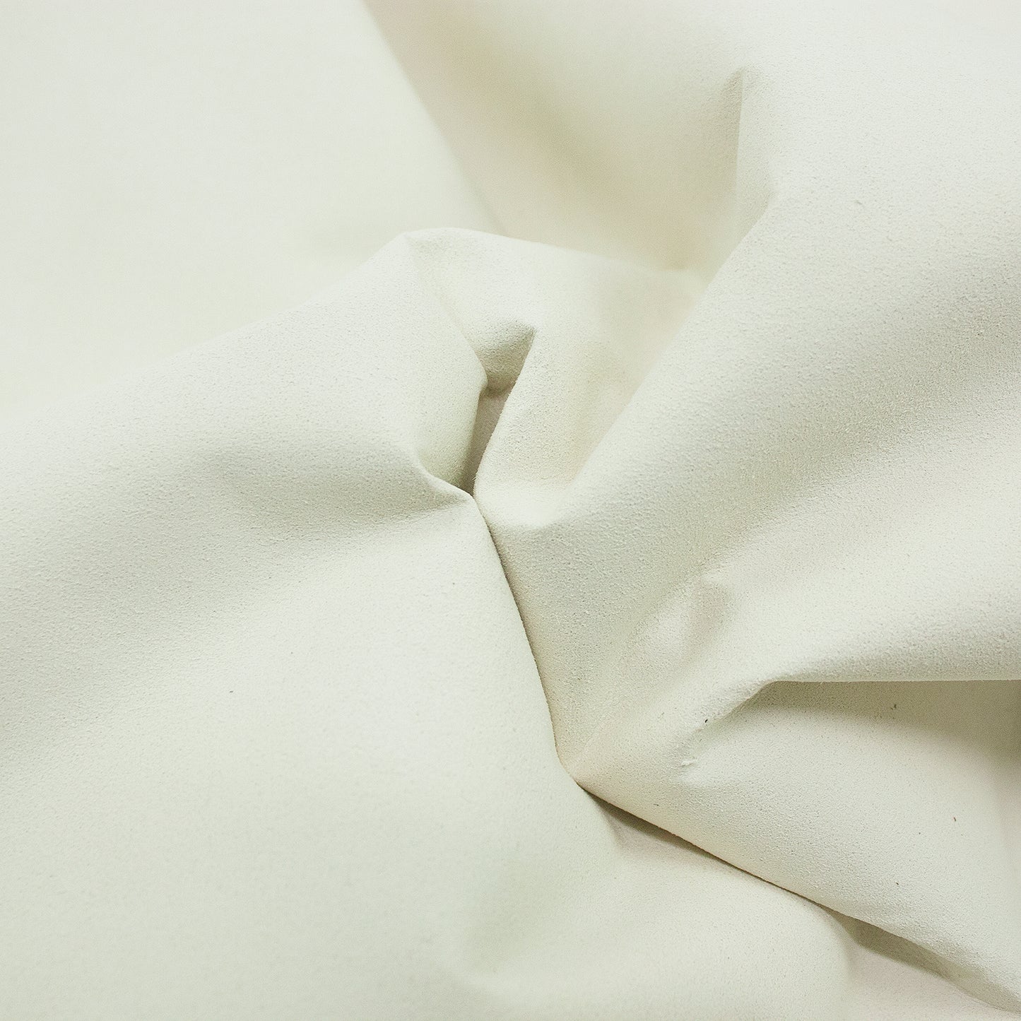 Sintetico velvet ivory