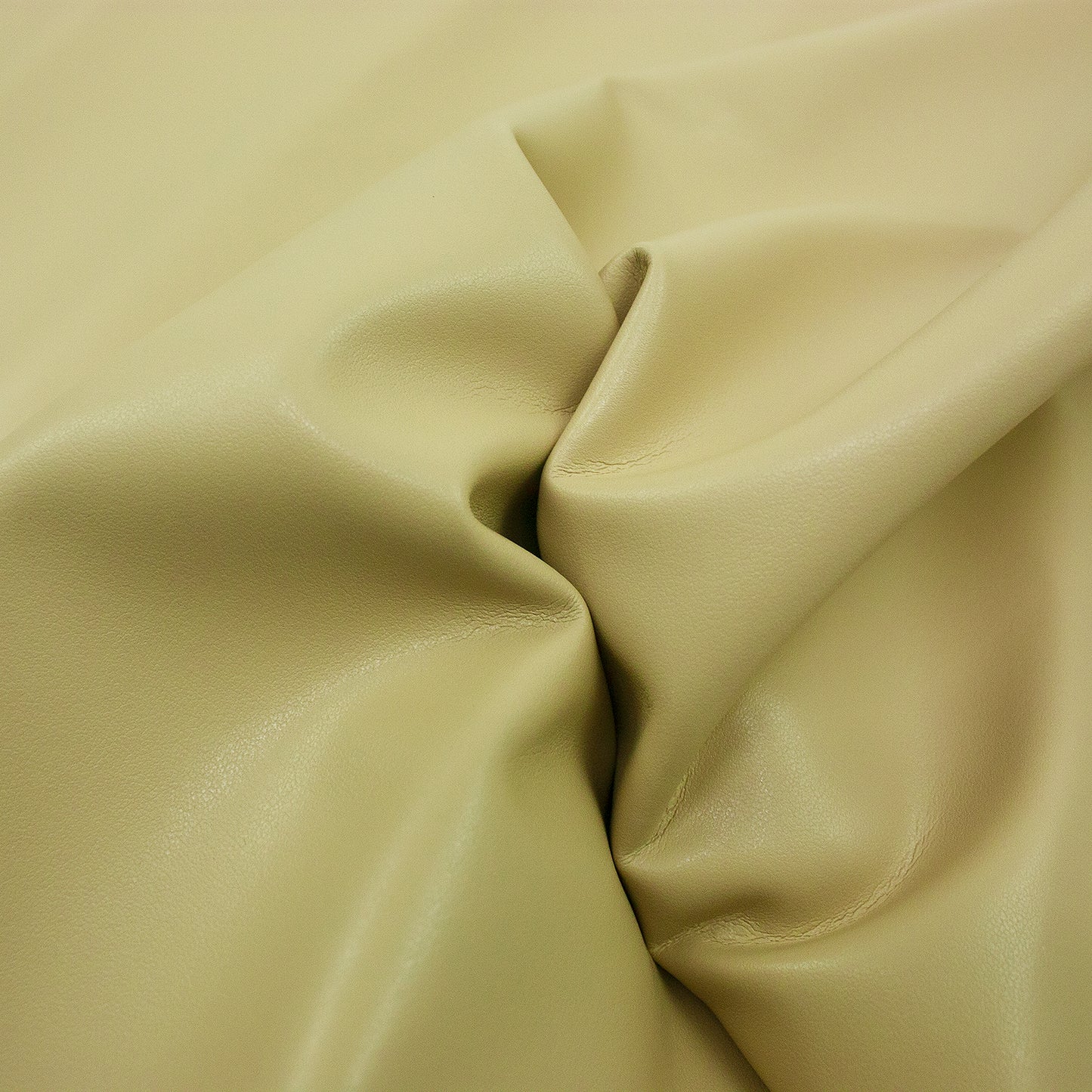 Trozo de sintetico forro beige