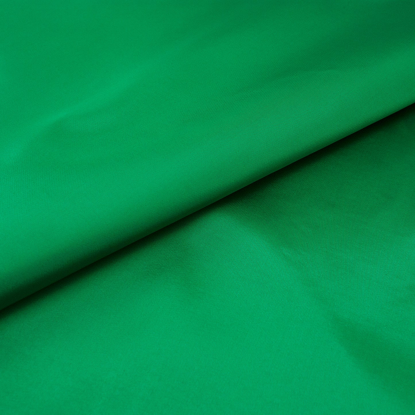 Trozo de tejido raso verde