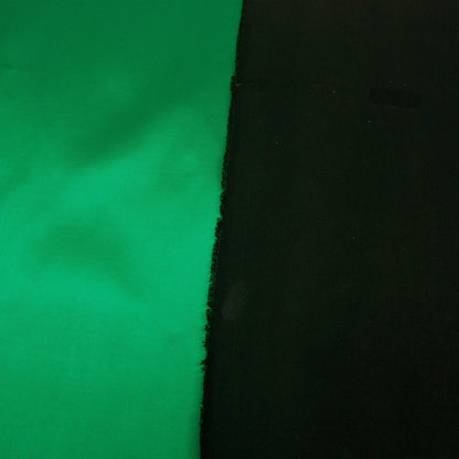 Trozo de tejido raso verde - La Tendeta del Cuero