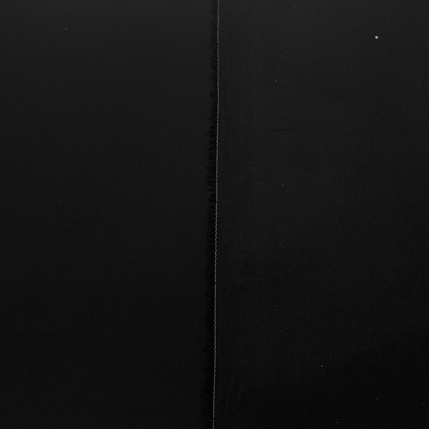 Trozo de tejido loneta negra