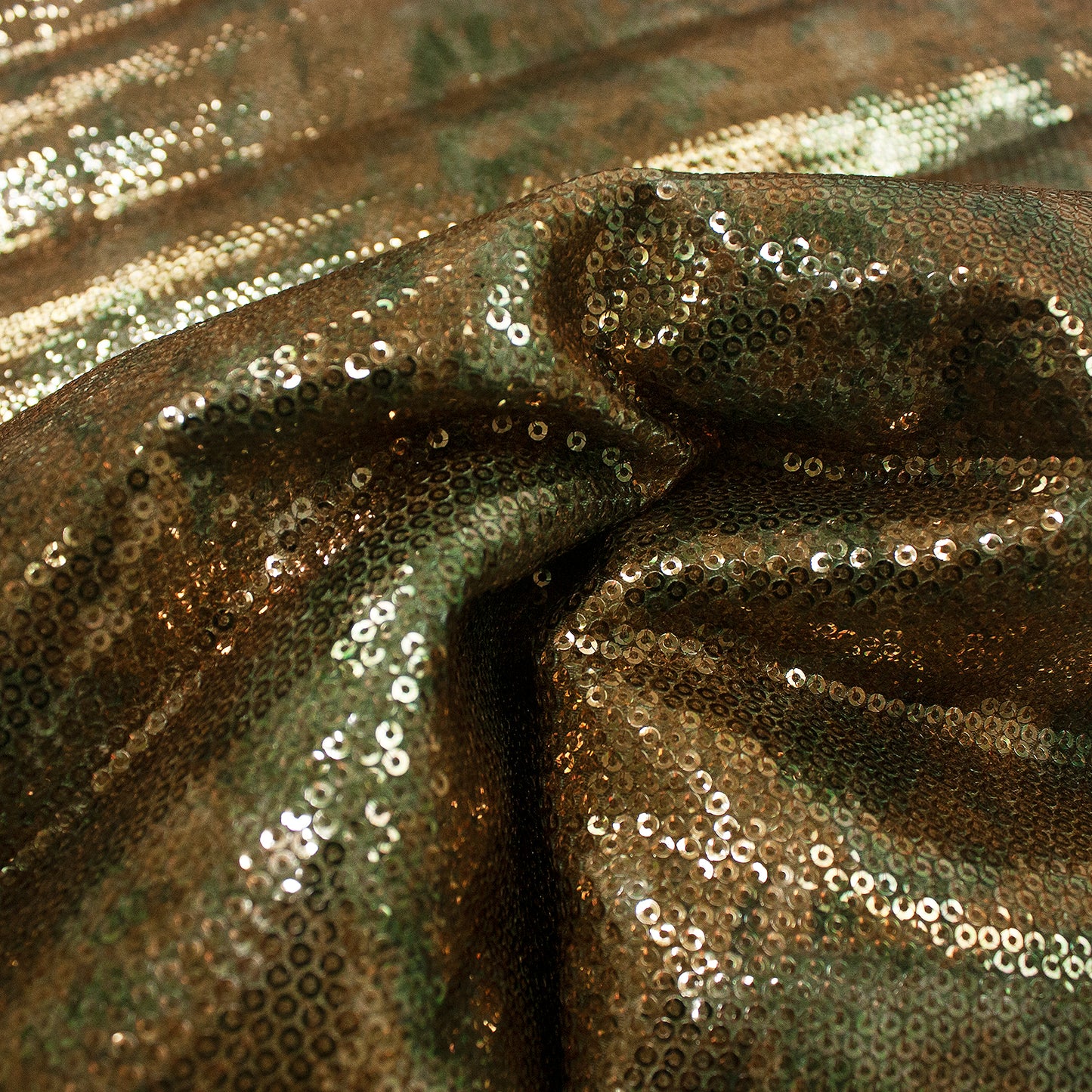 Trozo de tejido lentejuelas camuflaje