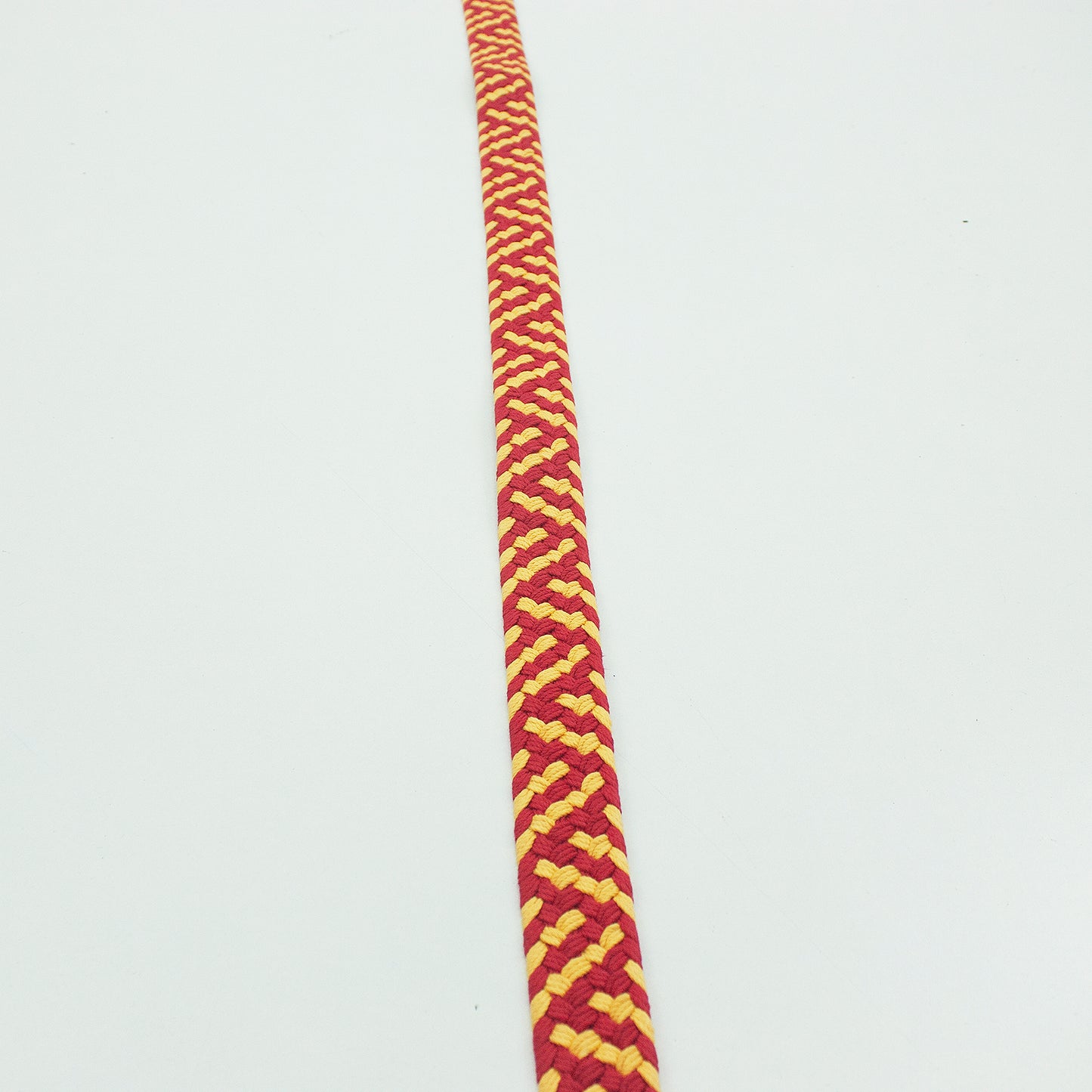 Tira trenzada rojo y amarillo