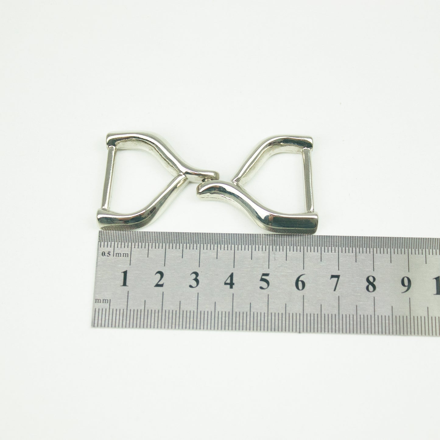 Trabilla Modelo U-654