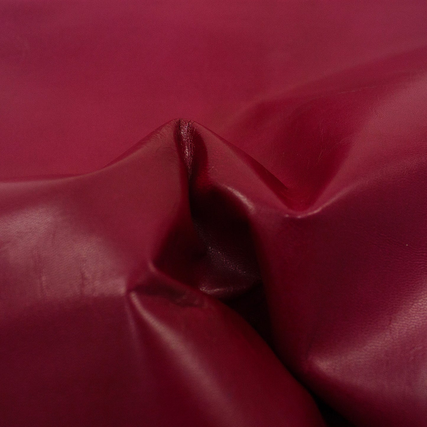 Trozo de piel forro cabra granate