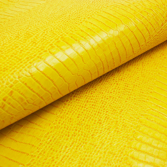 Trozo de piel grabado cocodrilo amarillo tonos naranjas