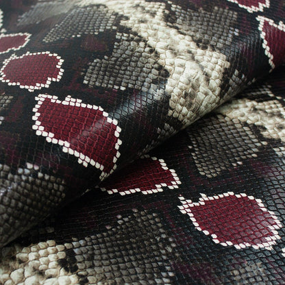Piel de grabado serpiente piton gris mancha burdeos - La Tendeta del Cuero