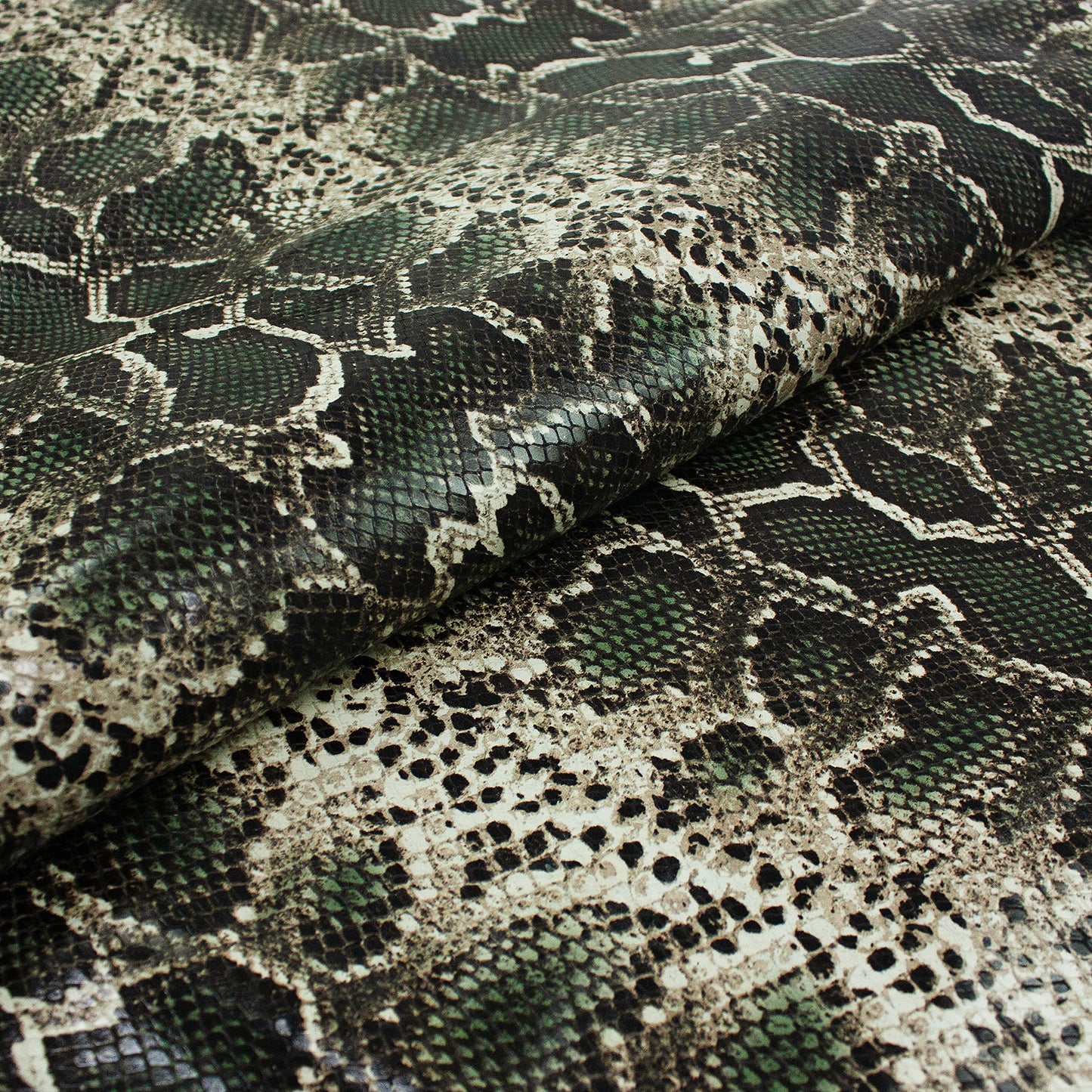 Piel de grabado serpiente tonos verdes