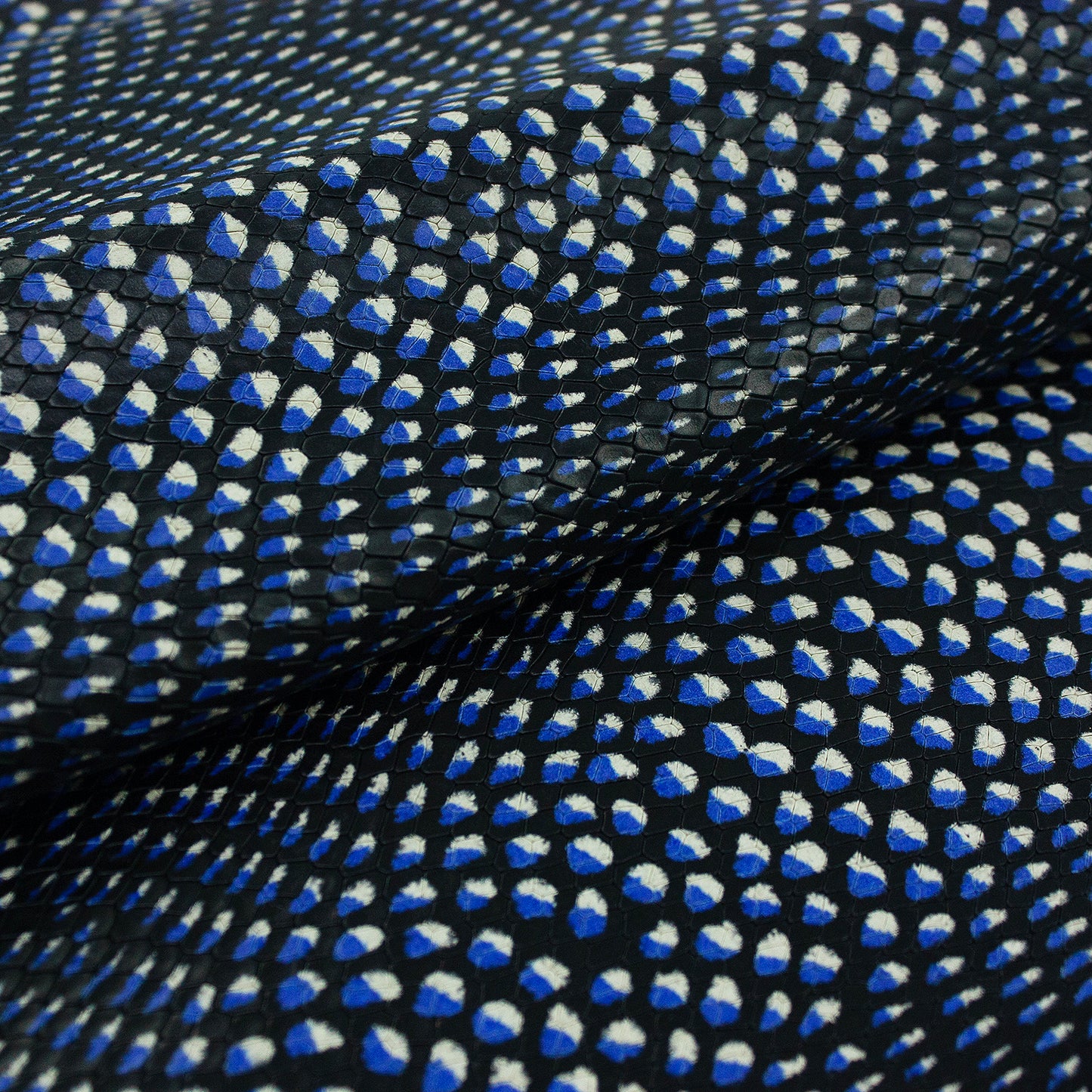 Trozo de piel grabado serpiente azul - blanco