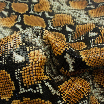 Trozo de piel grabado serpiente miel - beige - La Tendeta del Cuero