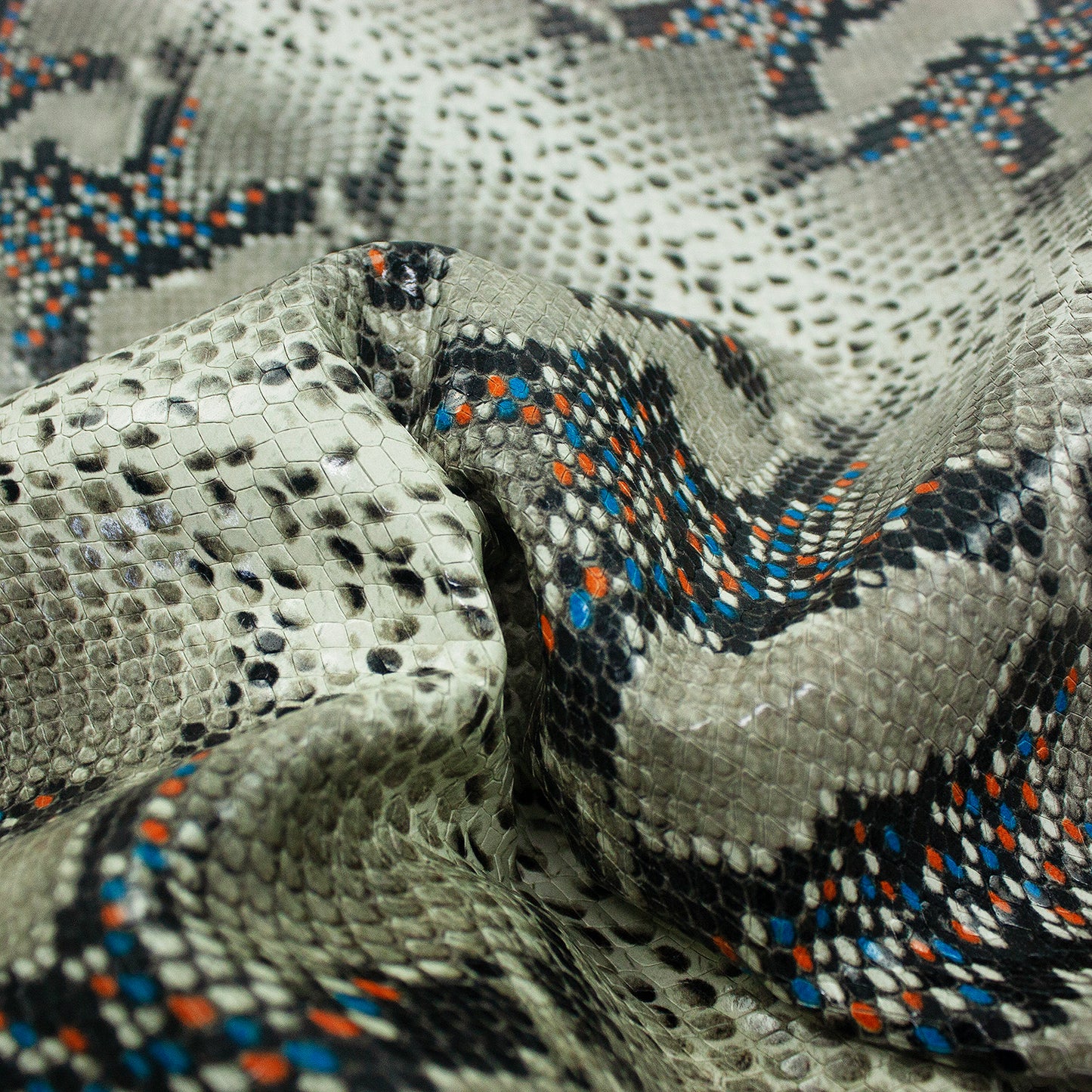 Trozo de piel grabado serpiente gris - multicolor