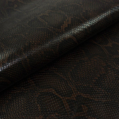 Trozo de piel grabado serpiente marron oscuro - La Tendeta del Cuero