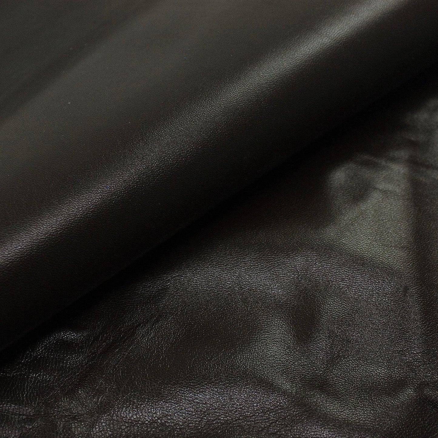 Trozo de piel forro cabra chocolate oscuro - La Tendeta del Cuero