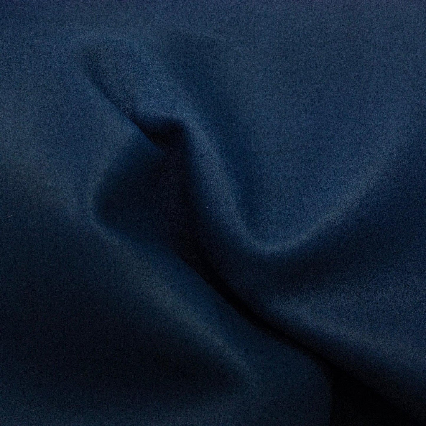 Piel de vacuno rustico azul jeans mate - La Tendeta del Cuero