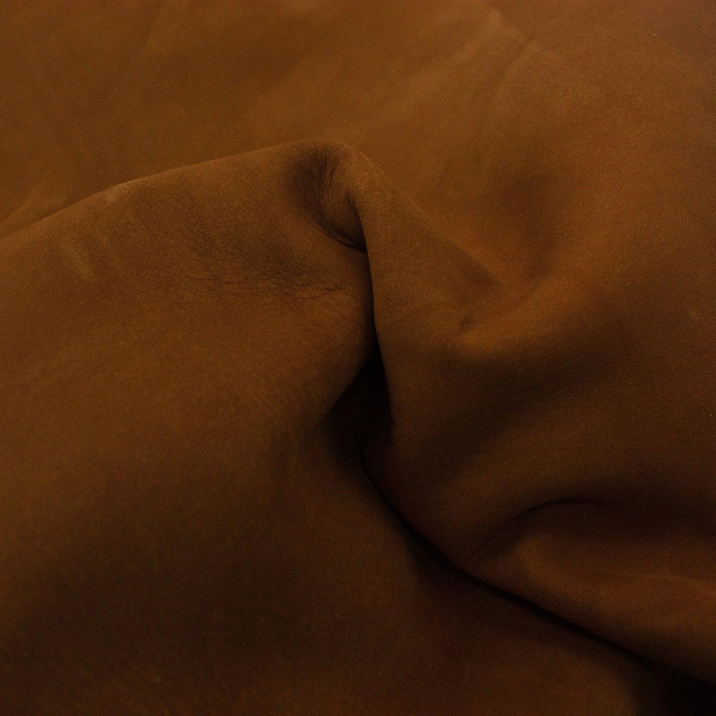 Trozo de piel nobuck cuero - La Tendeta del Cuero