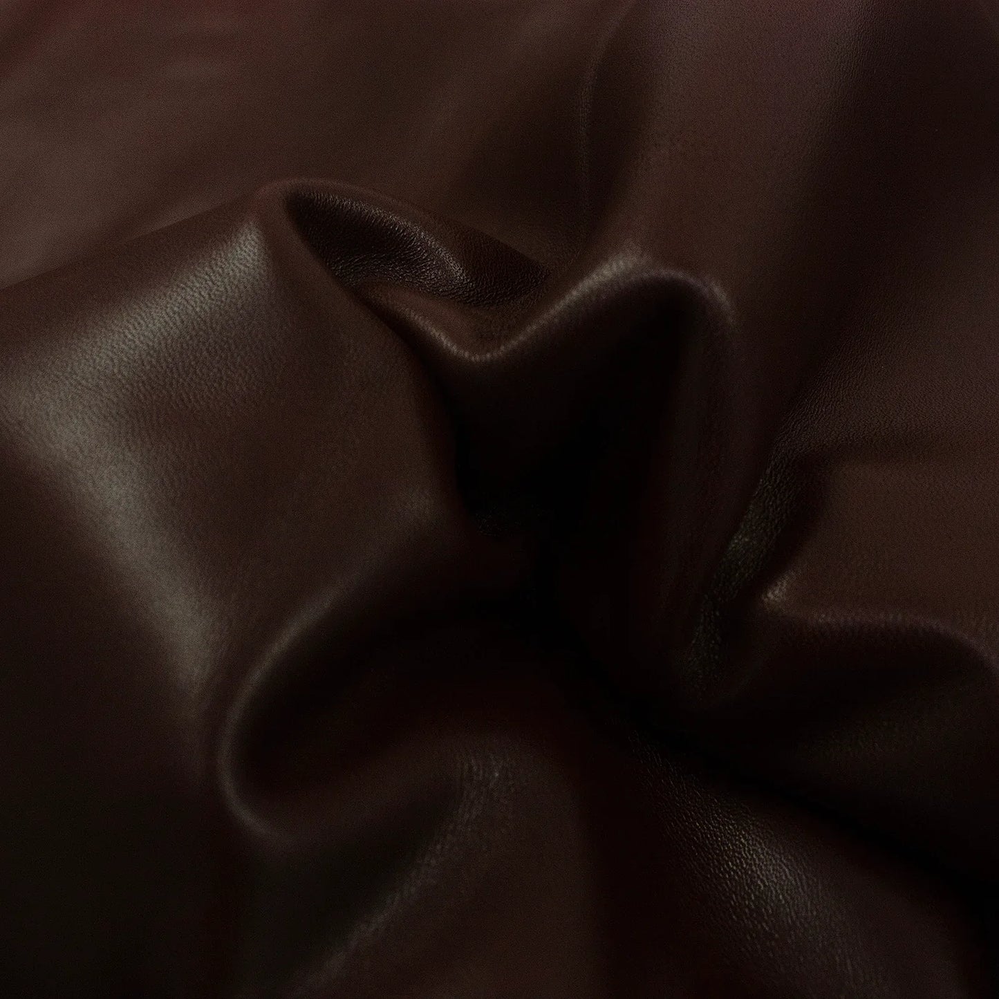 Trozo de piel vacuno marron - La Tendeta del Cuero