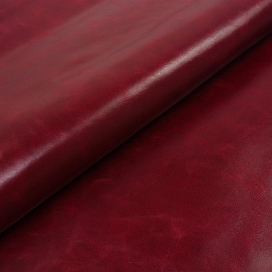 Trozo de piel vacuno rustico rojo oscuro - La Tendeta del Cuero