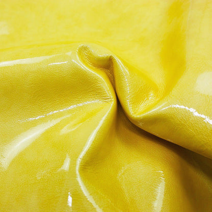 Trozo de piel charol arrugado amarillo envejecido - La Tendeta del Cuero