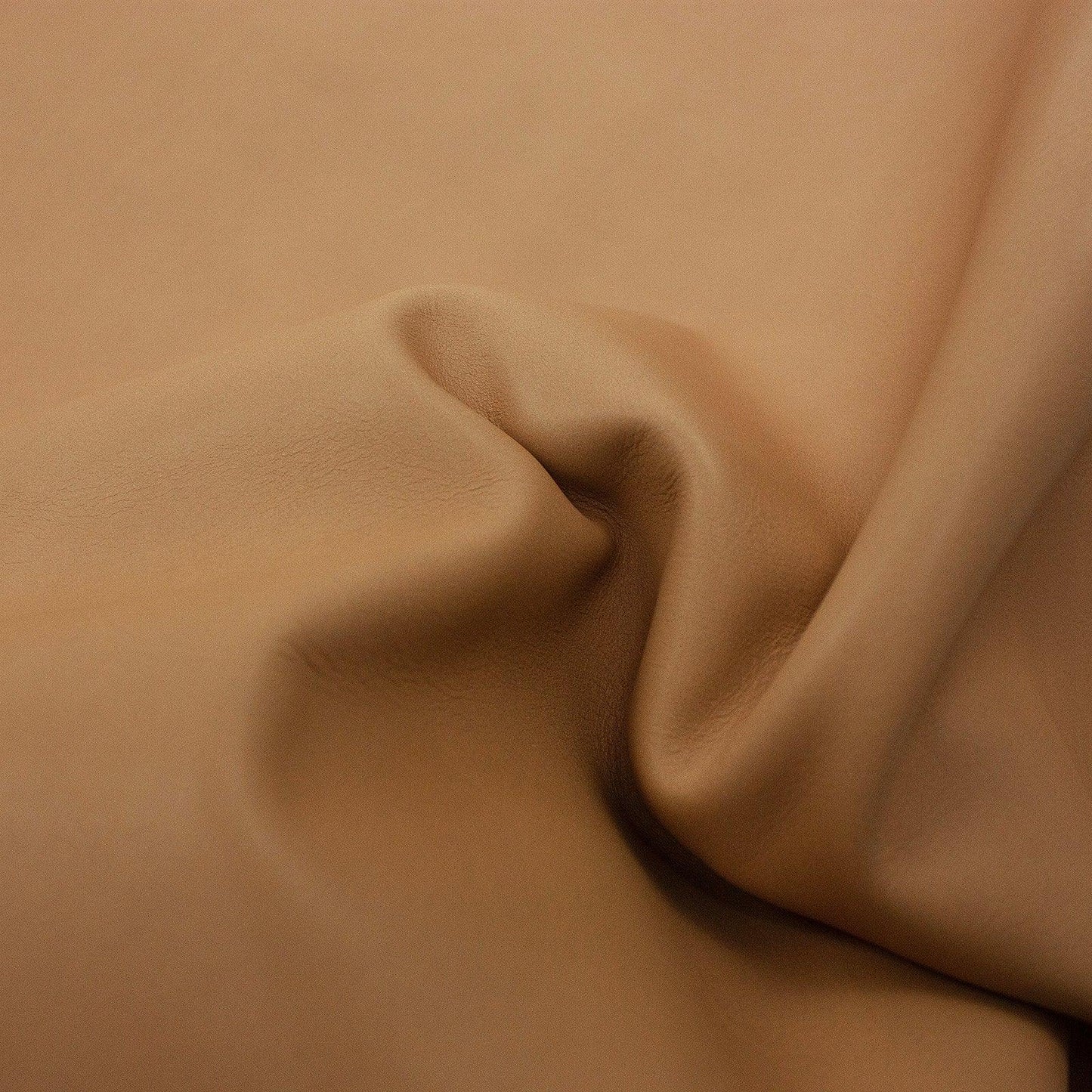 Trozo de piel vacuno marron claro - La Tendeta del Cuero