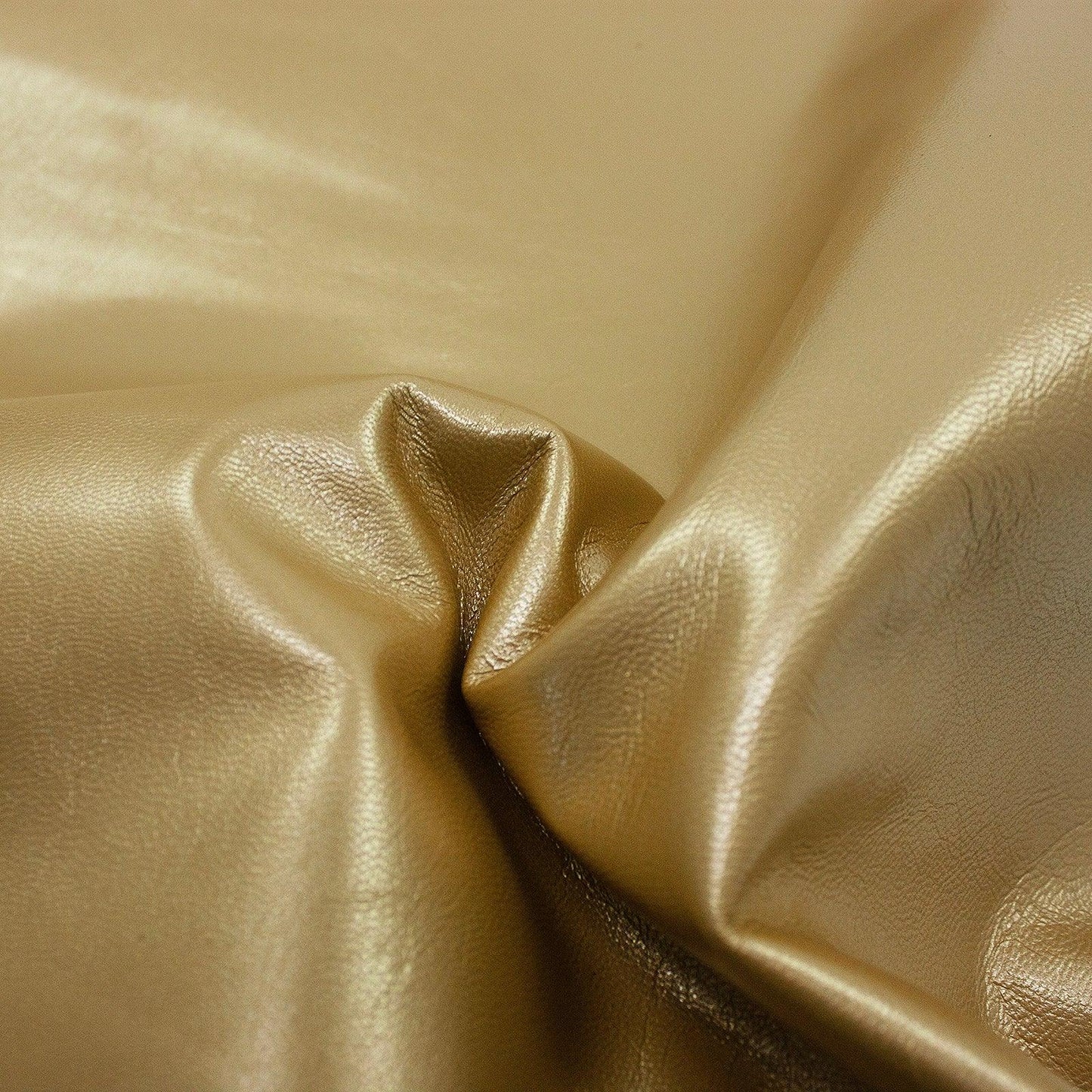Trozo de piel forro cabra oro - La Tendeta del Cuero