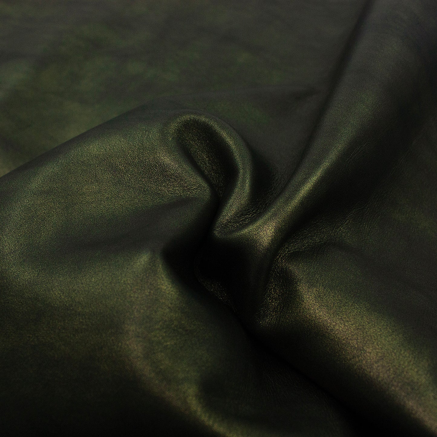 Trozo de piel fantasia venus verde metalizado