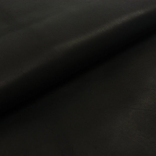 Trozo de piel forro cordero negro mate