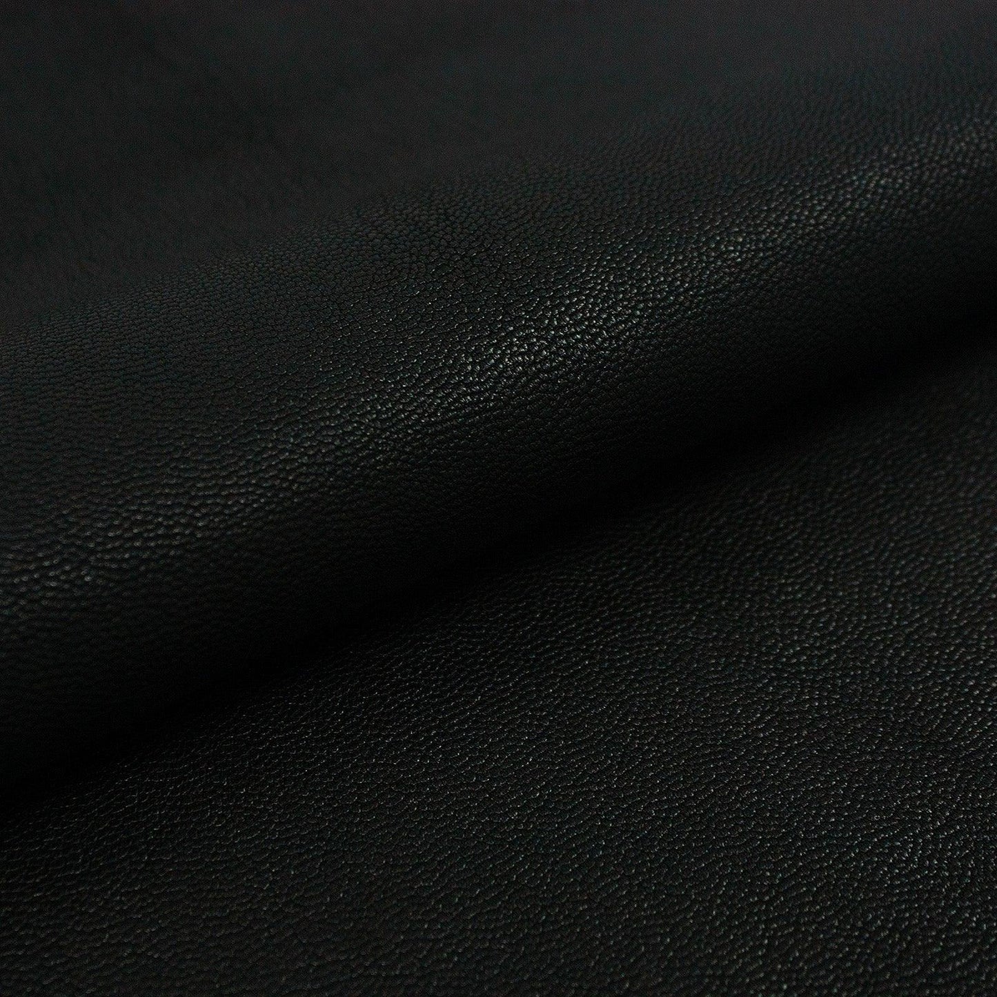 Trozo de piel cordero rustico negro - La Tendeta del Cuero