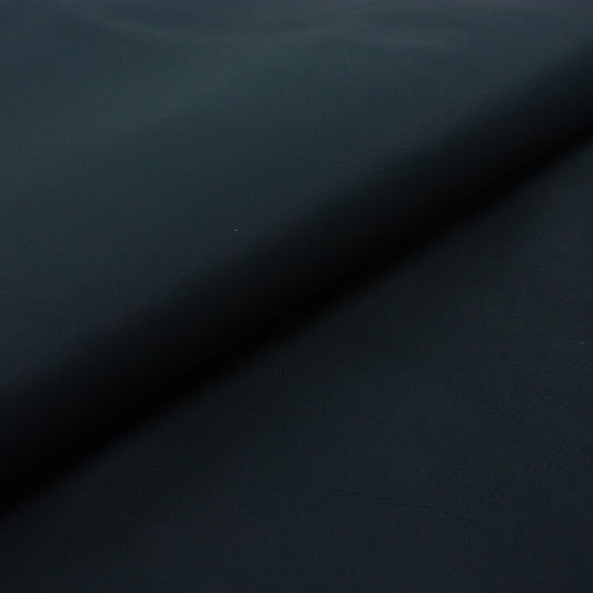 Trozo de piel vacuno azul marino