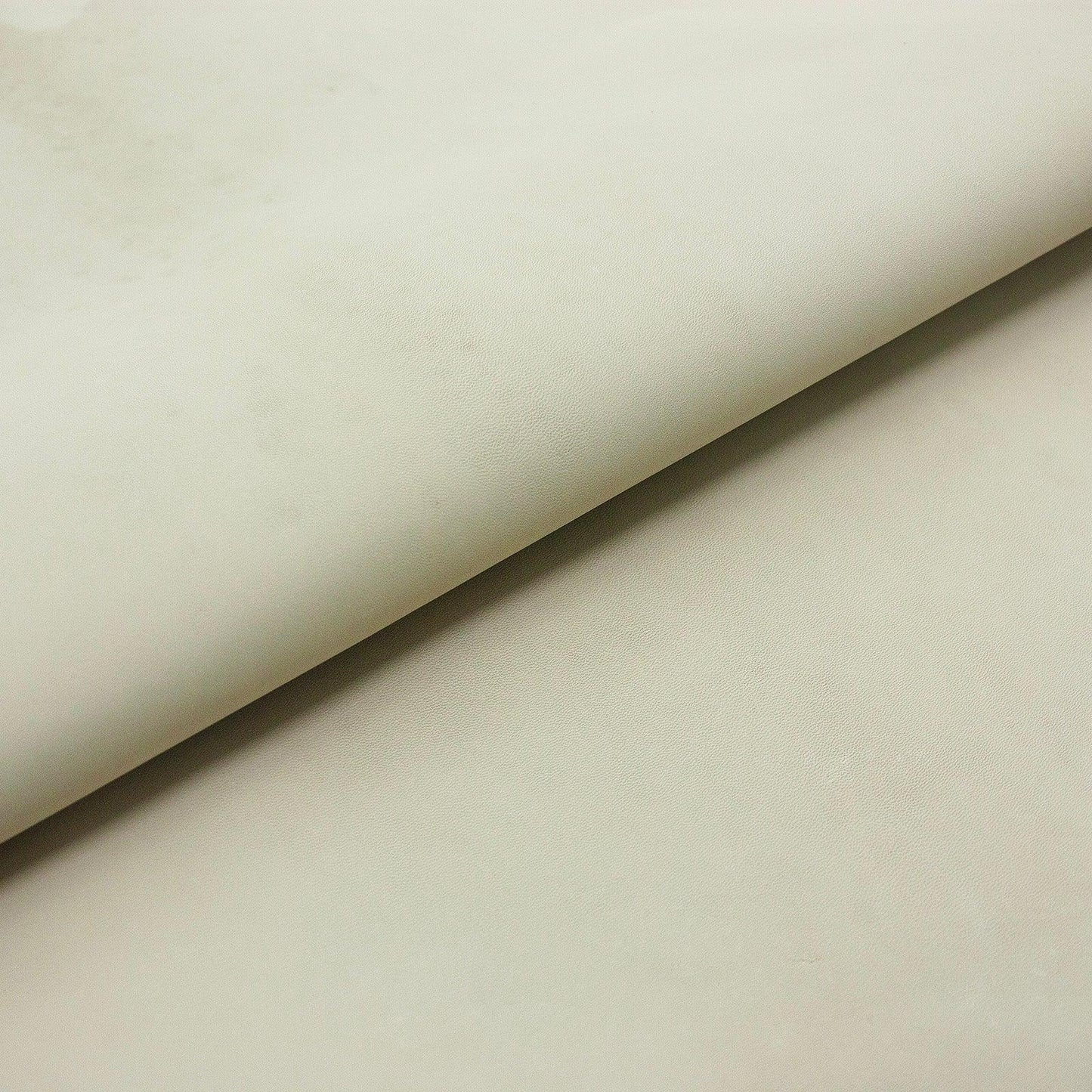 Cream goatskin lining