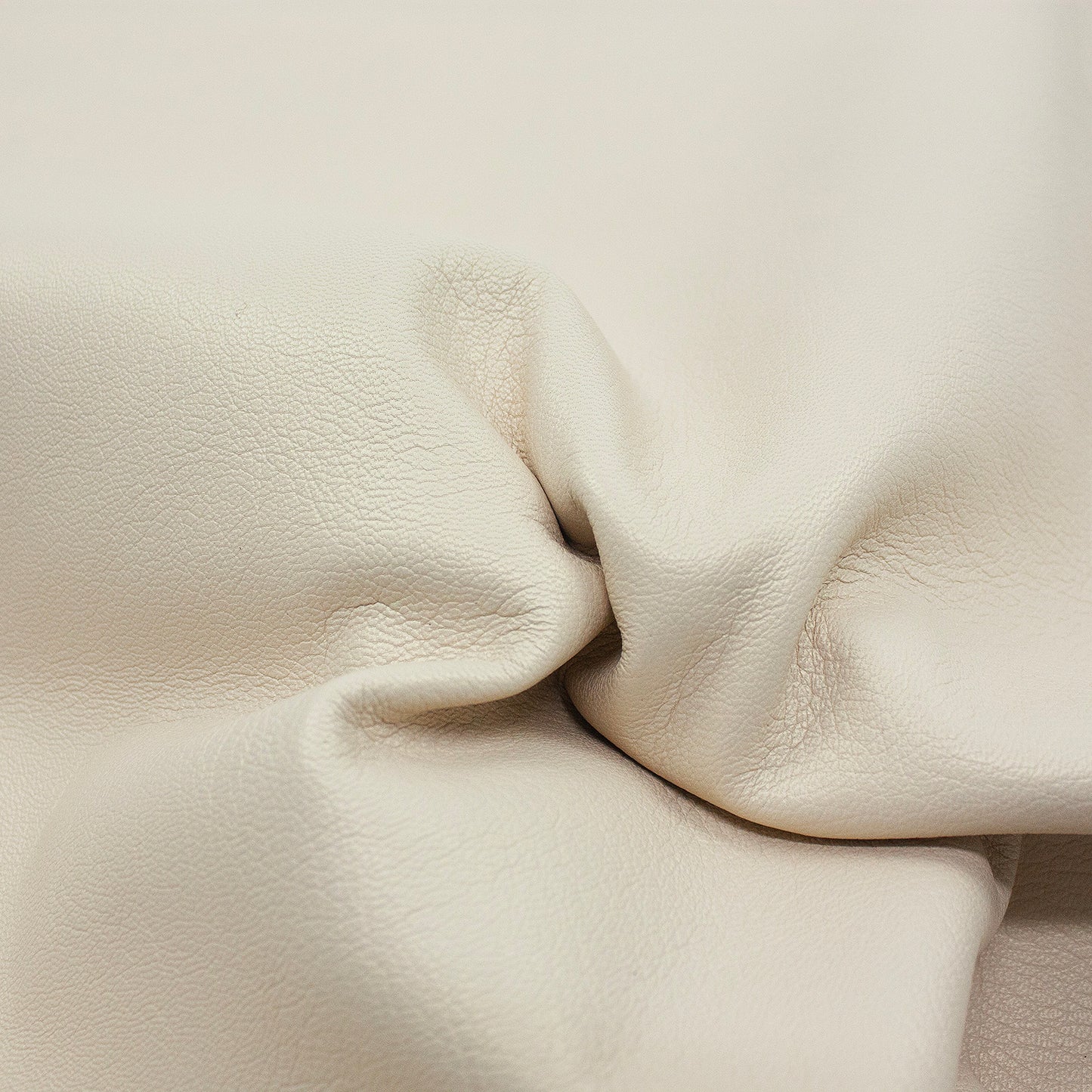 Trozo de piel cordero rustico beige