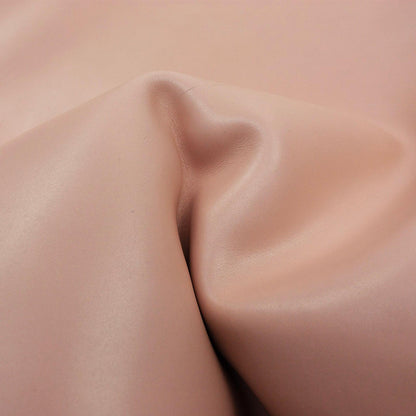 Trozo de piel vacuno rosa carne