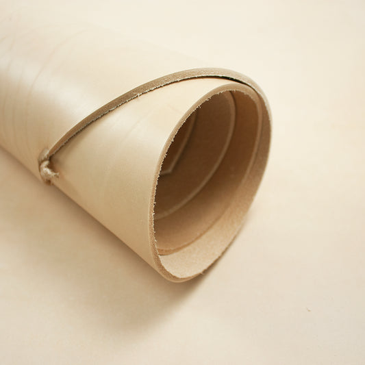 Trozo de piel vaquetilla natural