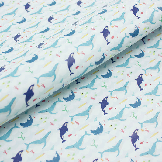 Trozo de piel fantasia delfines y ballenas
