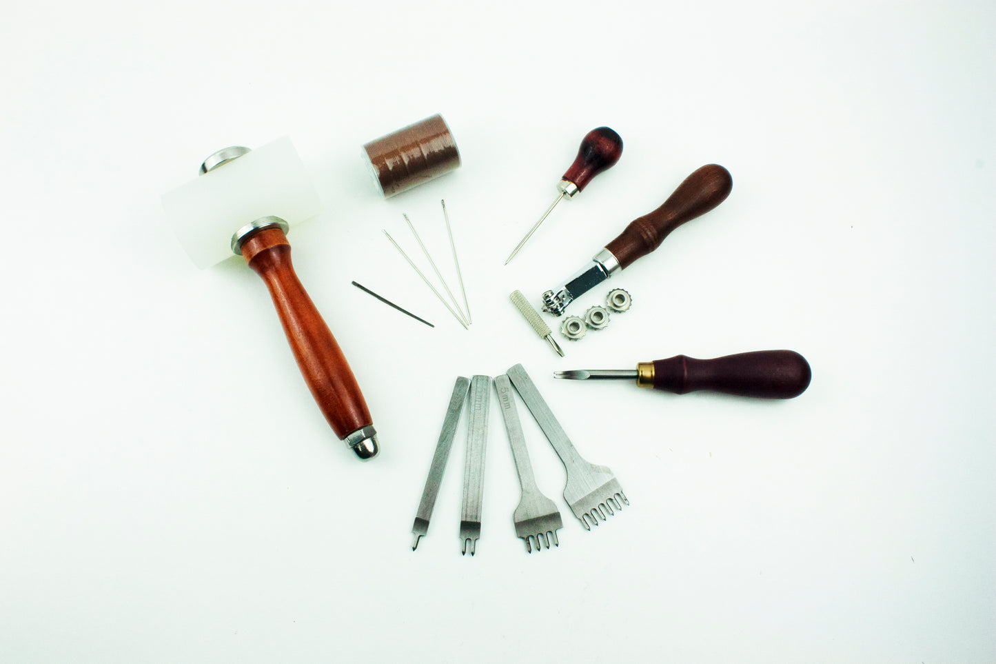 Initiation kit to leather crafts - Basic
