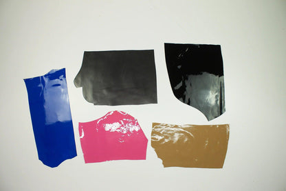 Lote 5 trozos de charol varios colores - La Tendeta del Cuero