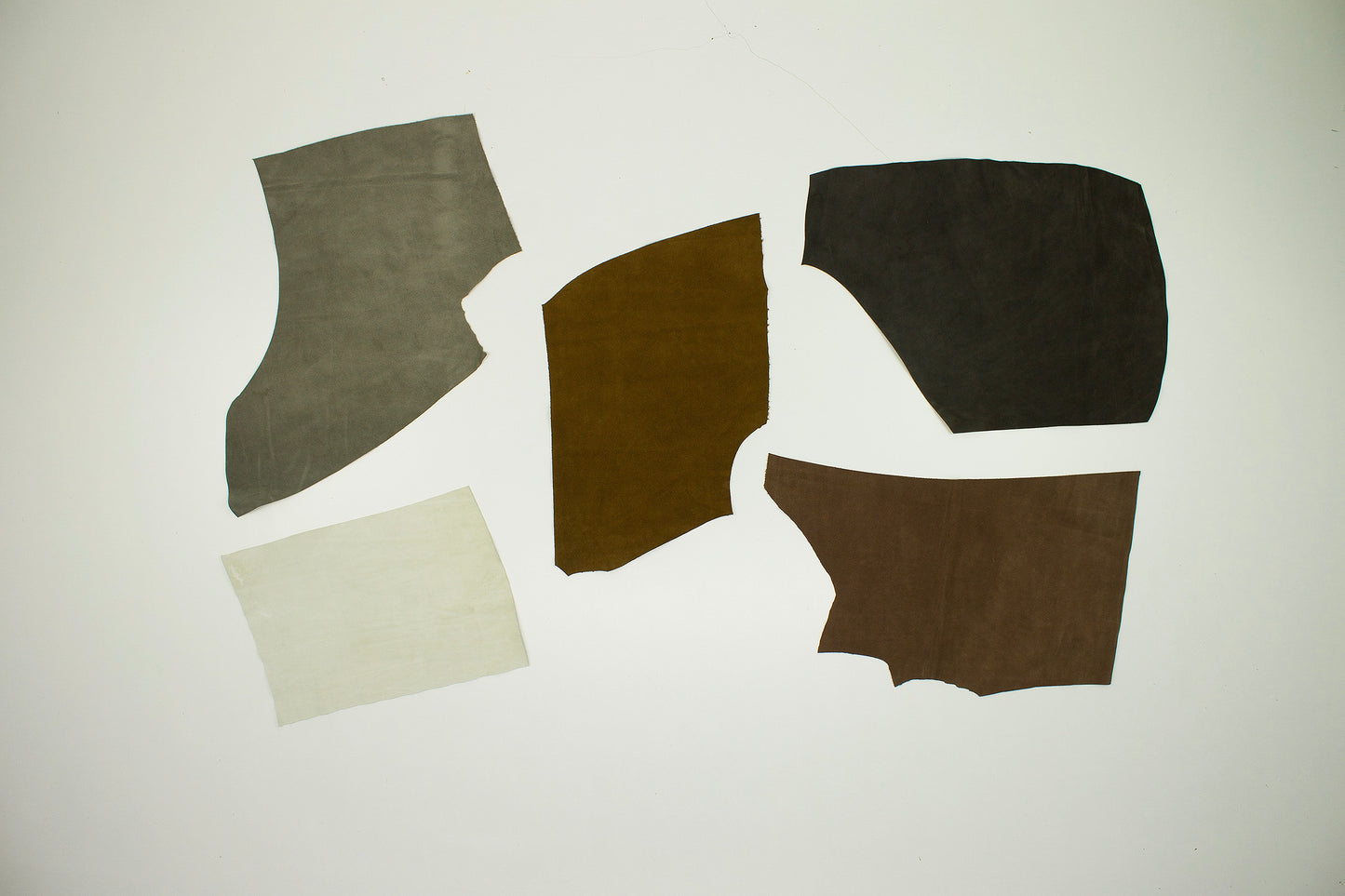 Lote 5 trozos de serraje varios colores