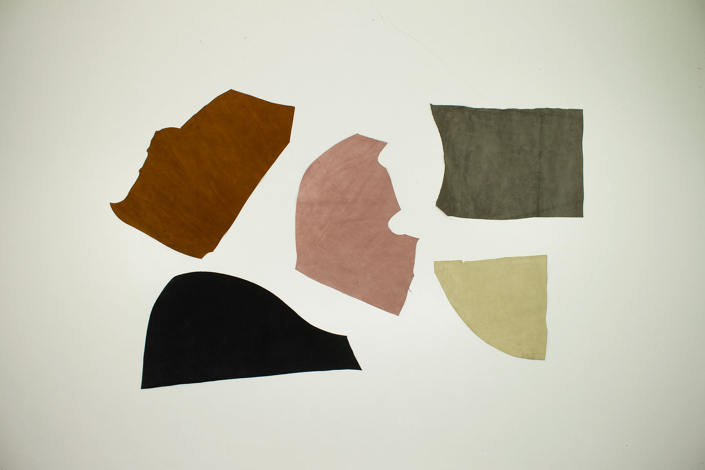 Lote 5 trozos de serraje varios colores