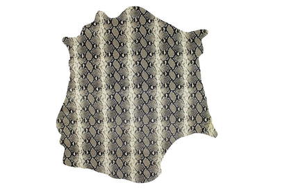 Trozo de piel grabado serpiente gris piedra - La Tendeta del Cuero