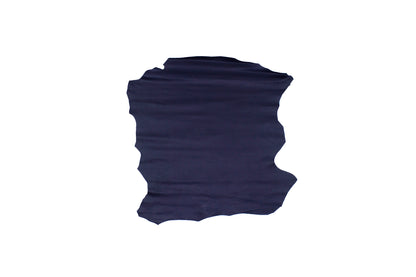 Trozo de piel cordero azul marino