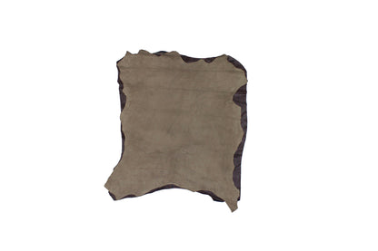 Trozo de piel ante gris topo