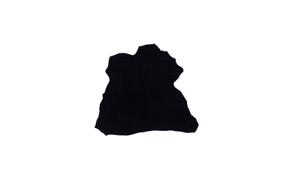 Trozo de piel ante negro