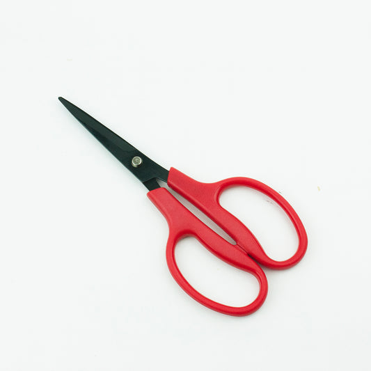 Fine leather cutting scissors