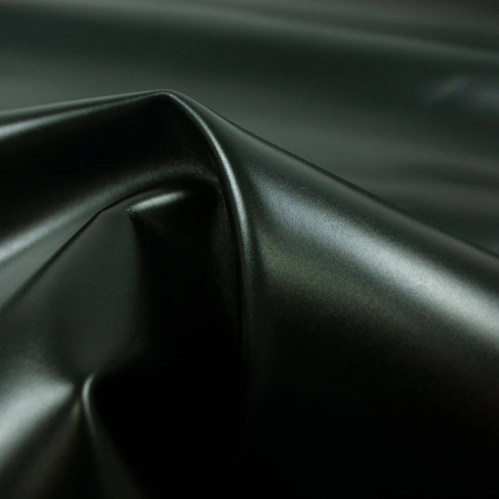 Piel de becerro negro La Tendeta del Cuero